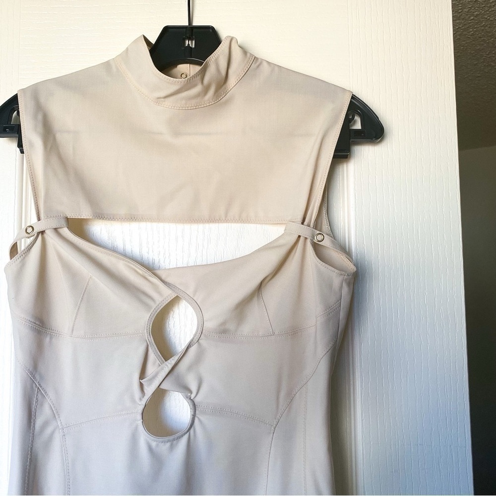 Jacquemus La Robe Palmi Wool Cut-Out Maxi Dress Off-White Size 38‎ NWT - Picture 4 of 11